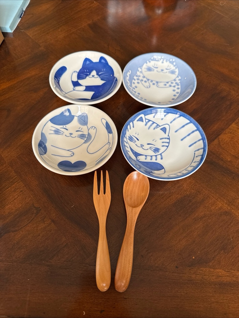 Blue & White Cat Ceramic Sushi Bowls- Set of 4. NIB
